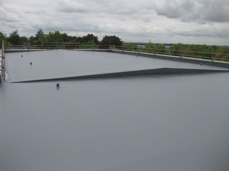 Commercial flat roofing system